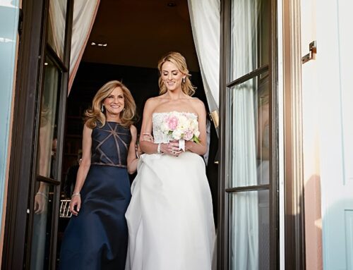 6 Ways to Your Make Mom Feel Needed During Wedding Planning